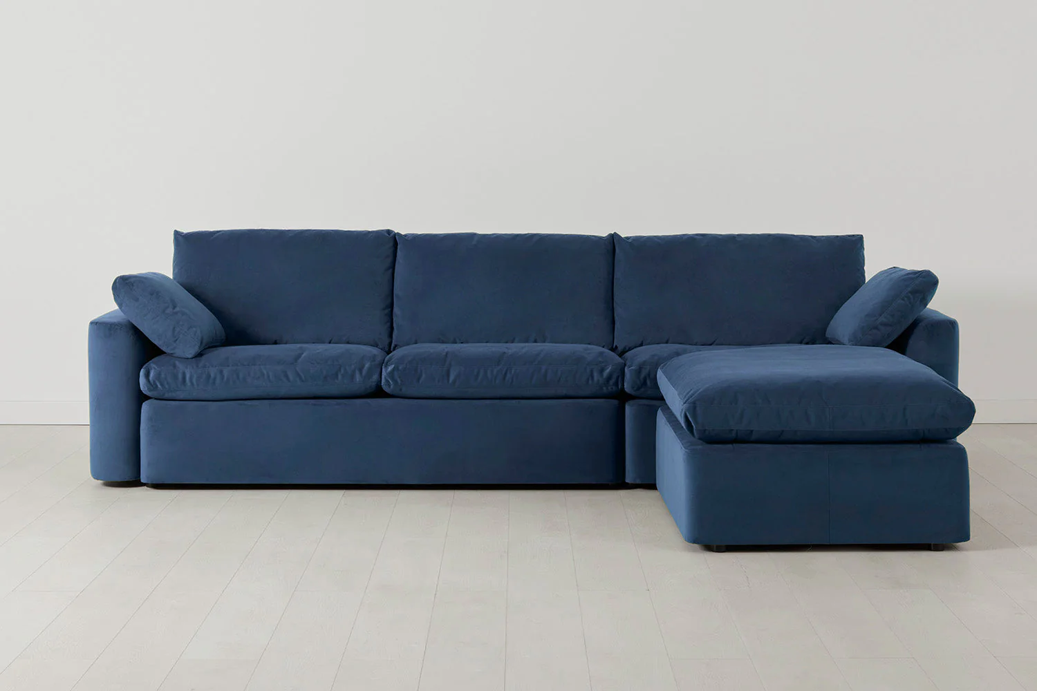 Model 13 Viersitzer-Sofa mit Caiselongue rechts - Image 13