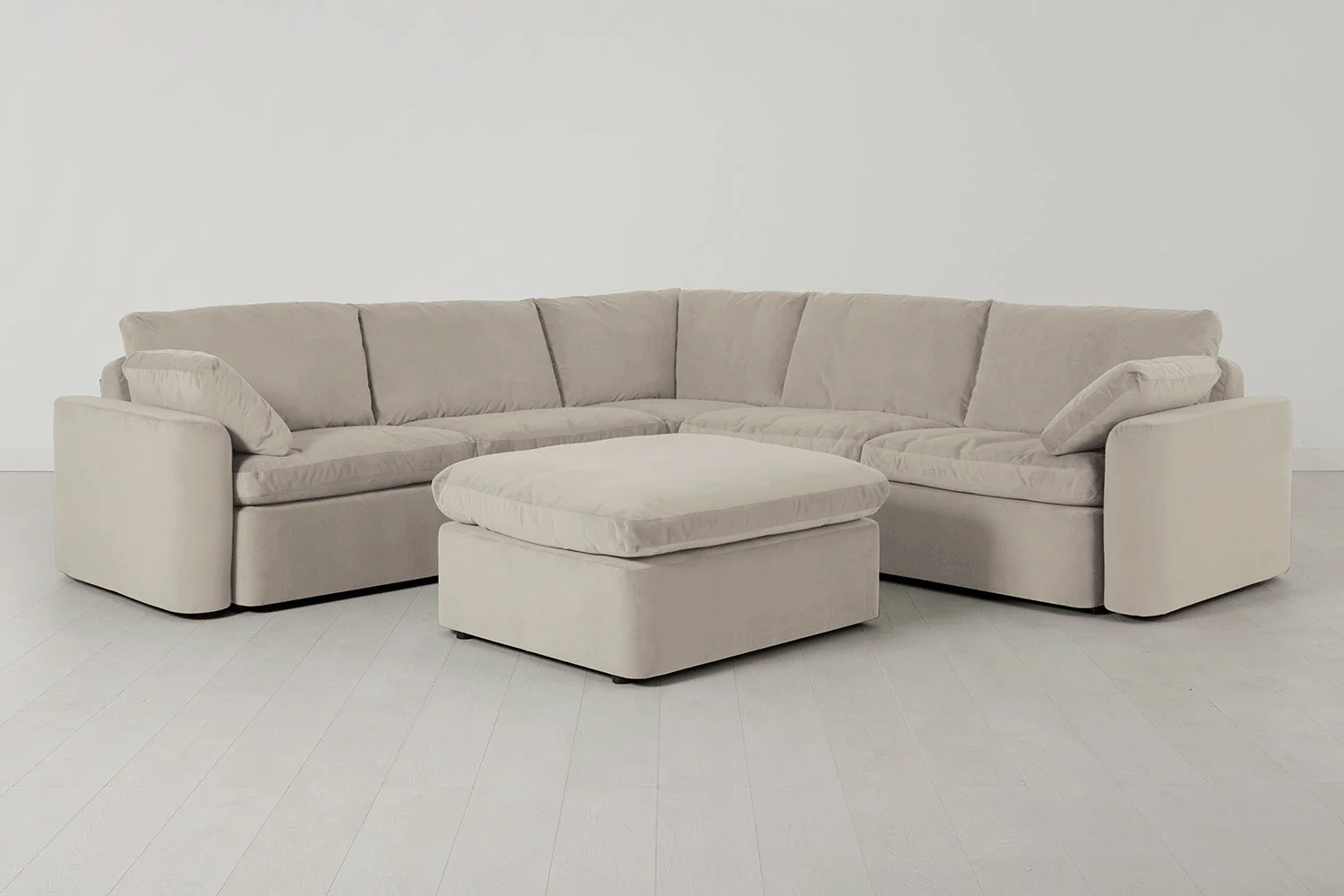 Model 13 Großes Ecksofa mit Polsterhocker - Image 30