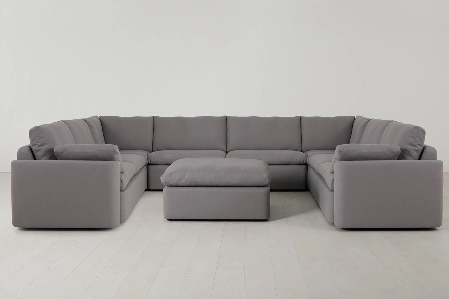 Model 13 U-Form Sofa mit Polsterhocker - Image 8